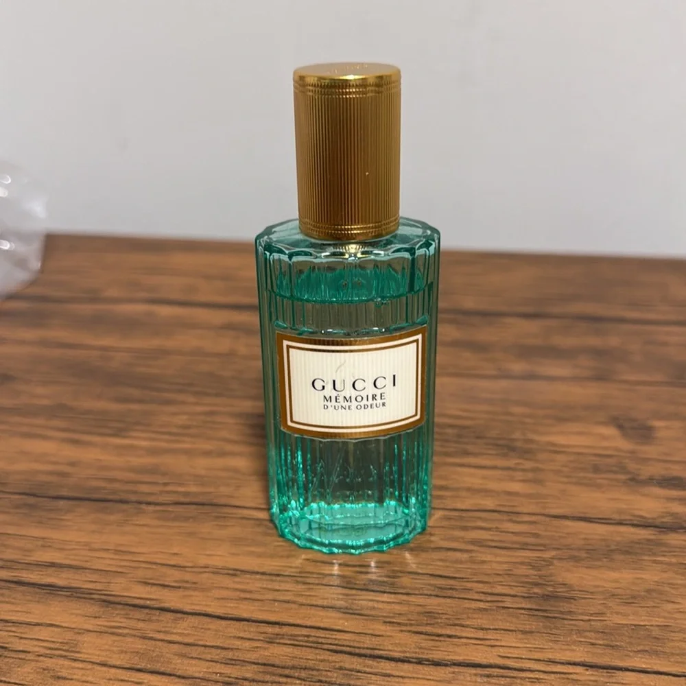 Gucci Memoire Dune Odeur Parfum - Picture 2 of 3